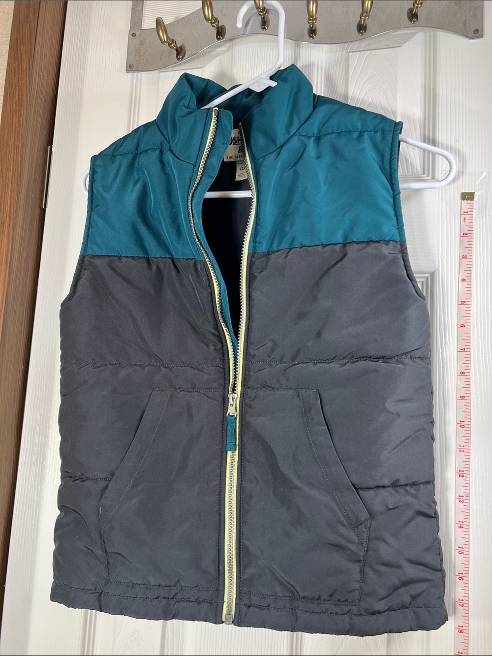 OshKosh B'gosh Teal and Black Puffer Vest